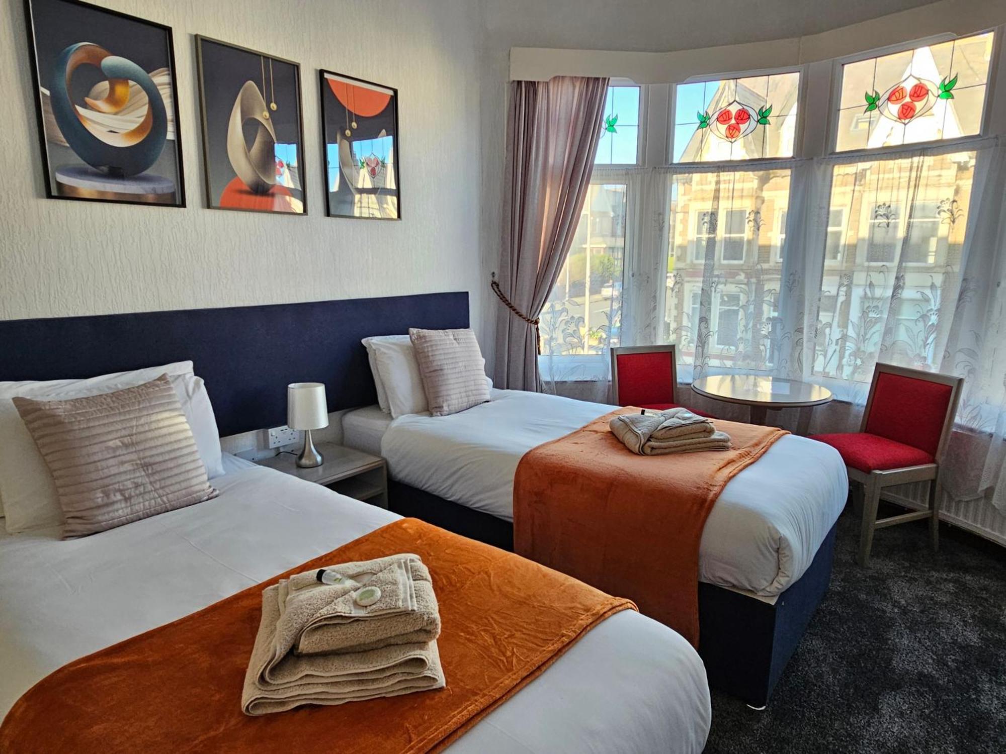 Collingwood Hotel Μπλάκπουλ Εξωτερικό φωτογραφία