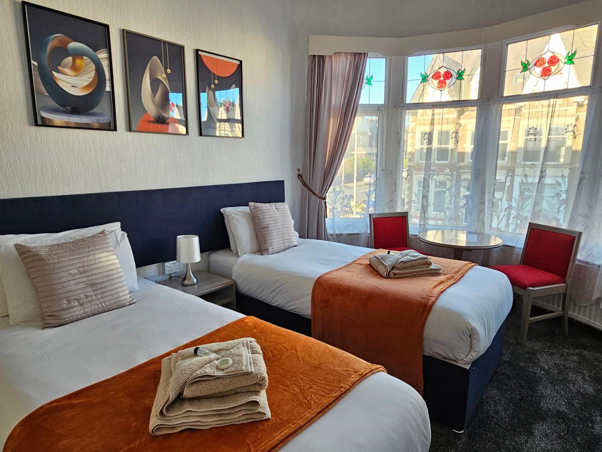 Collingwood Hotel Μπλάκπουλ Εξωτερικό φωτογραφία