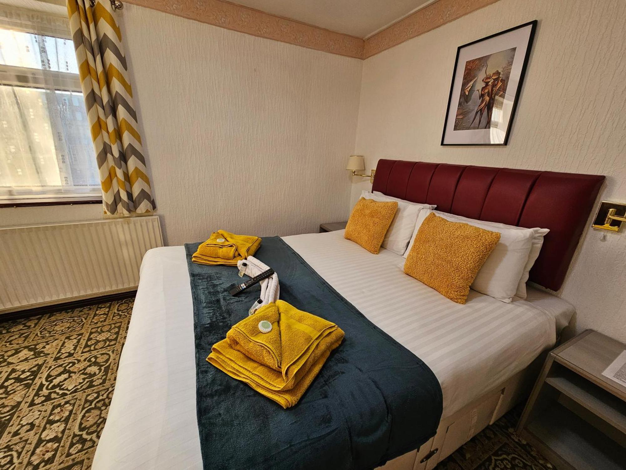 Collingwood Hotel Μπλάκπουλ Εξωτερικό φωτογραφία