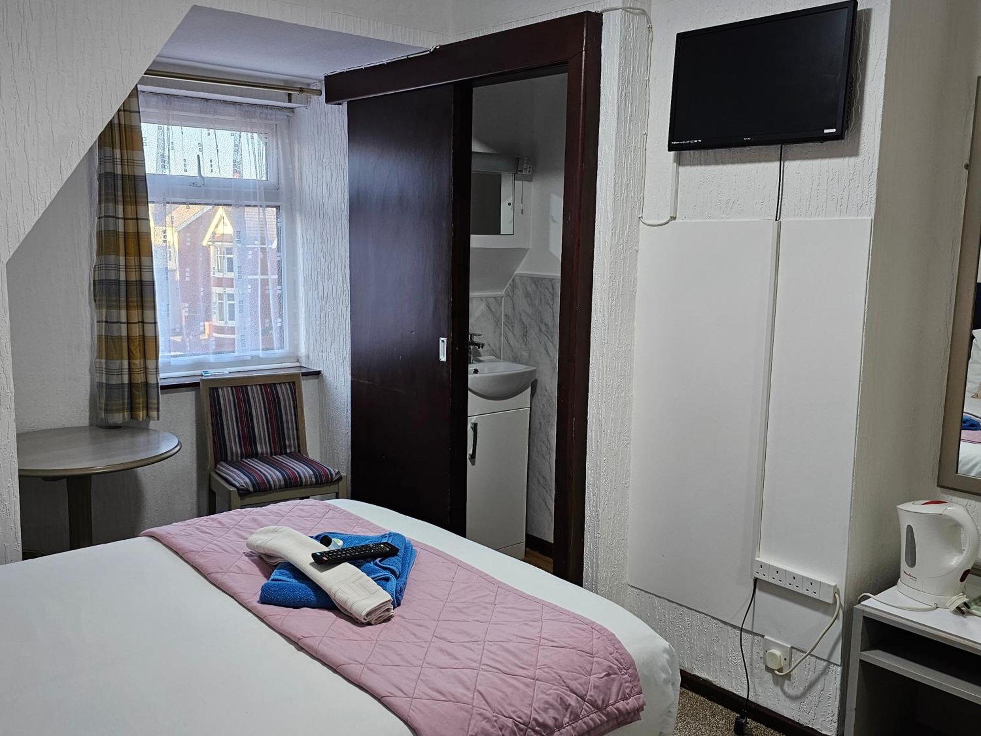 Collingwood Hotel Μπλάκπουλ Εξωτερικό φωτογραφία