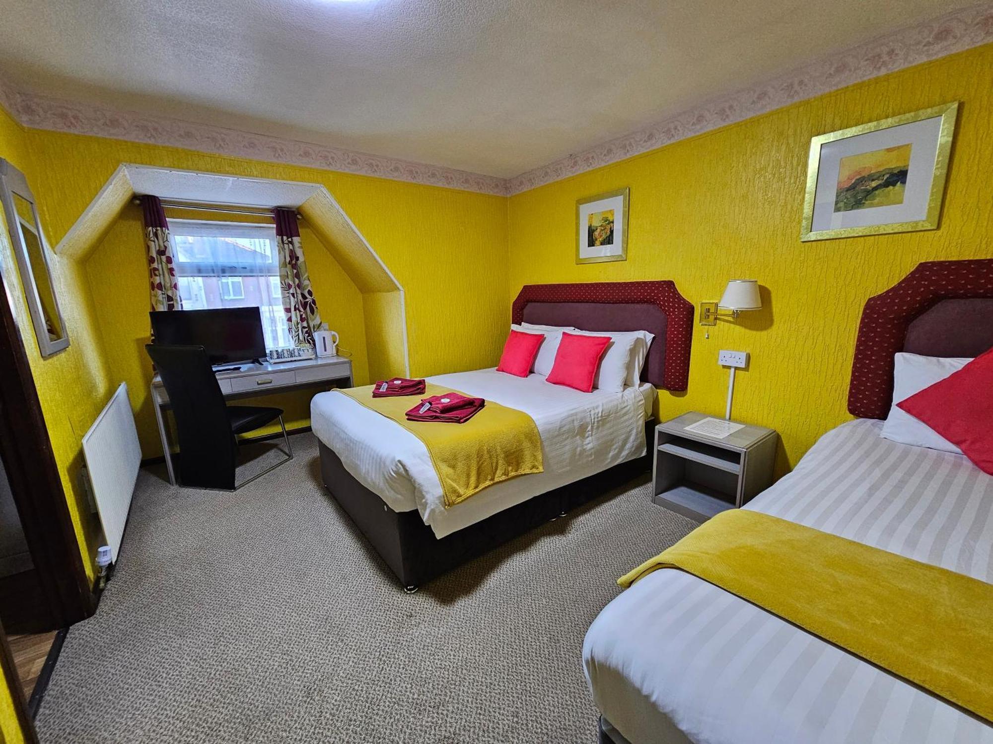 Collingwood Hotel Μπλάκπουλ Εξωτερικό φωτογραφία