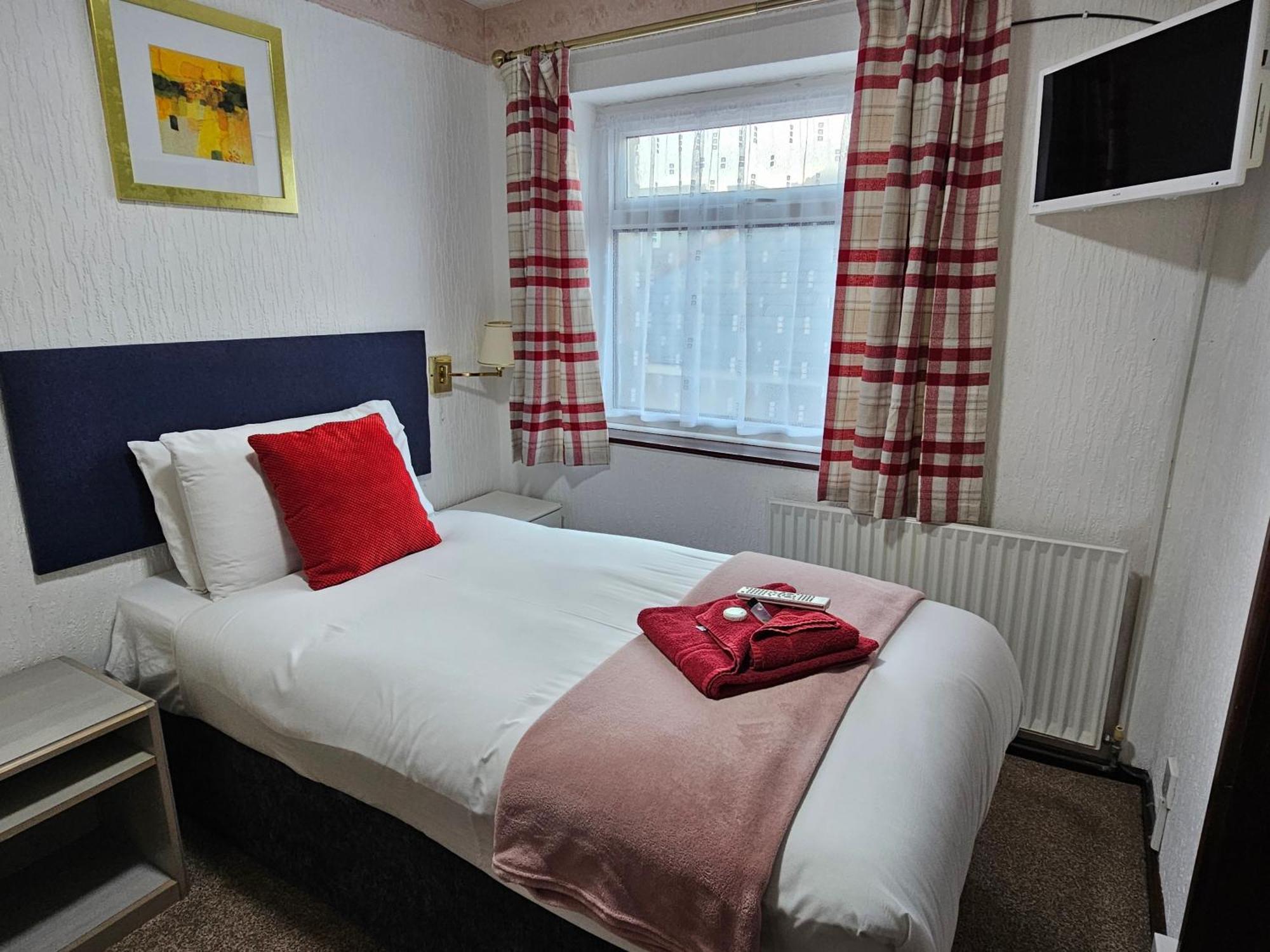 Collingwood Hotel Μπλάκπουλ Εξωτερικό φωτογραφία